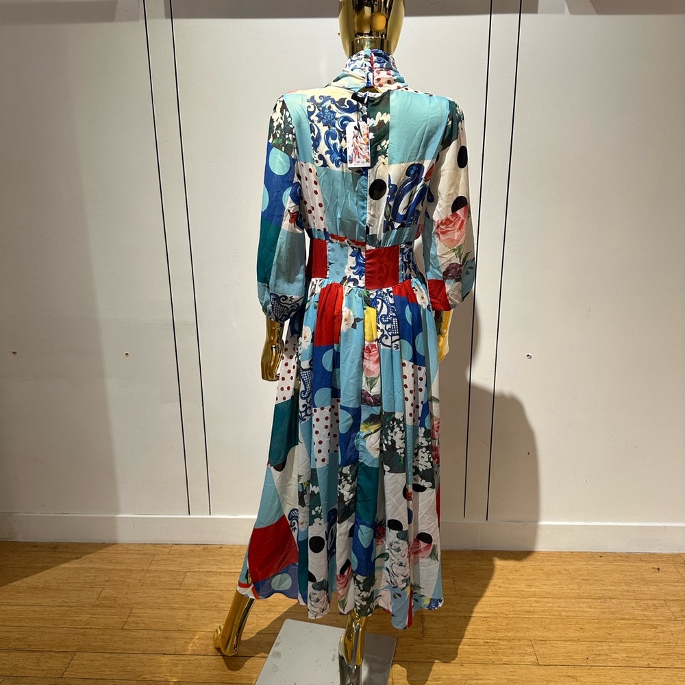 Colorful Patterned Maxi Dress - Picture 6 of 6